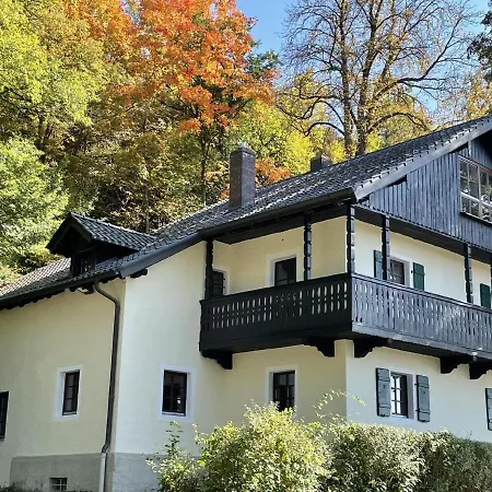 Ferienhaus Schwalbennest - Chalet Direkt An Der Donau Bei Regensburg Сasa de vacaciones