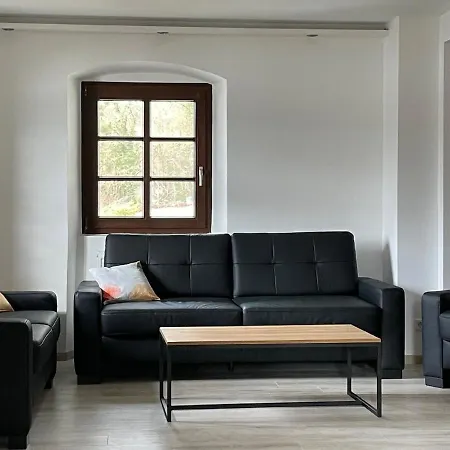 Ferienhaus Schwalbennest - Chalet Direkt An Der Donau Bei Regensburg * Pentling