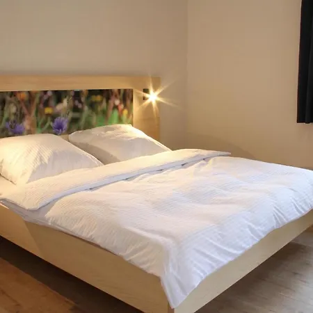 Ferienhaus Schwalbennest - Chalet Direkt An Der Donau Bei Regensburg Сasa de vacaciones